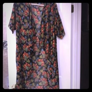 Lularoe Shirley Size Medium